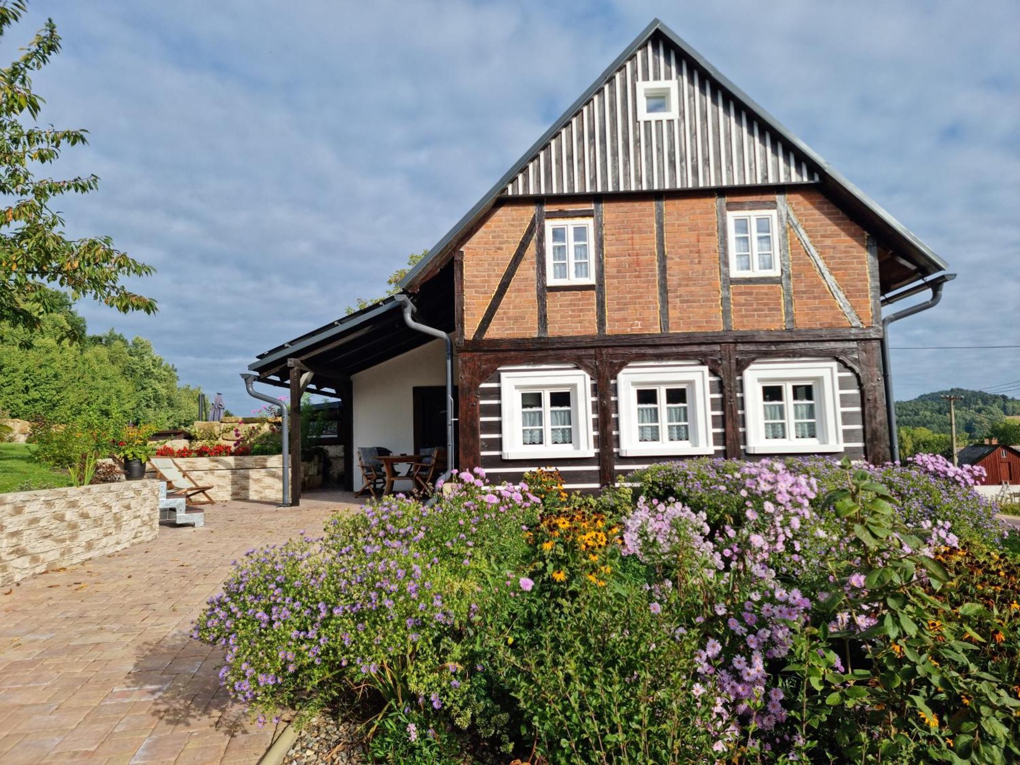Luxusni Apartman S Krbem - Kunraticke Svycarsko Kunratice  Экстерьер фото