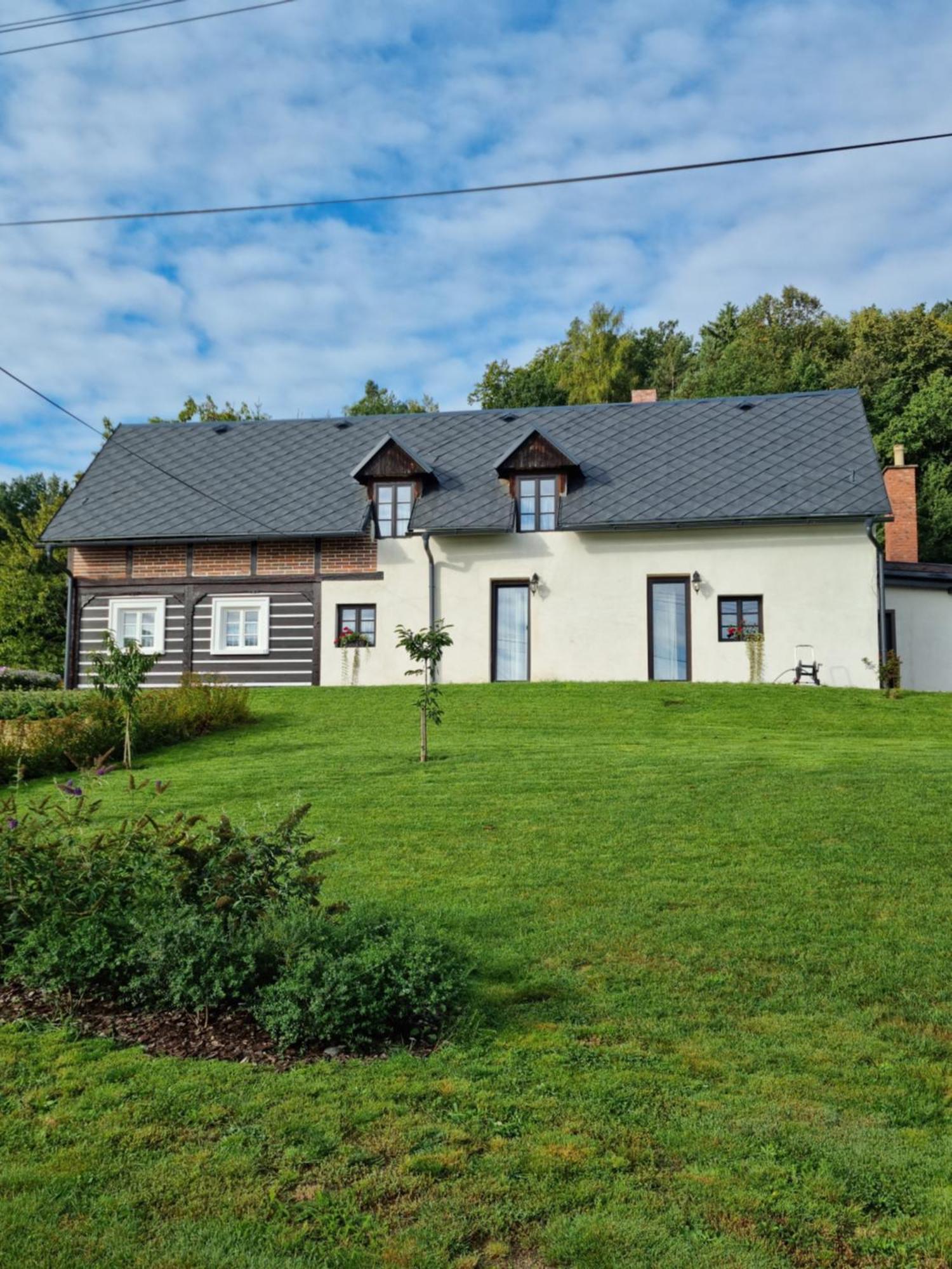 Luxusni Apartman S Krbem - Kunraticke Svycarsko Kunratice  Экстерьер фото