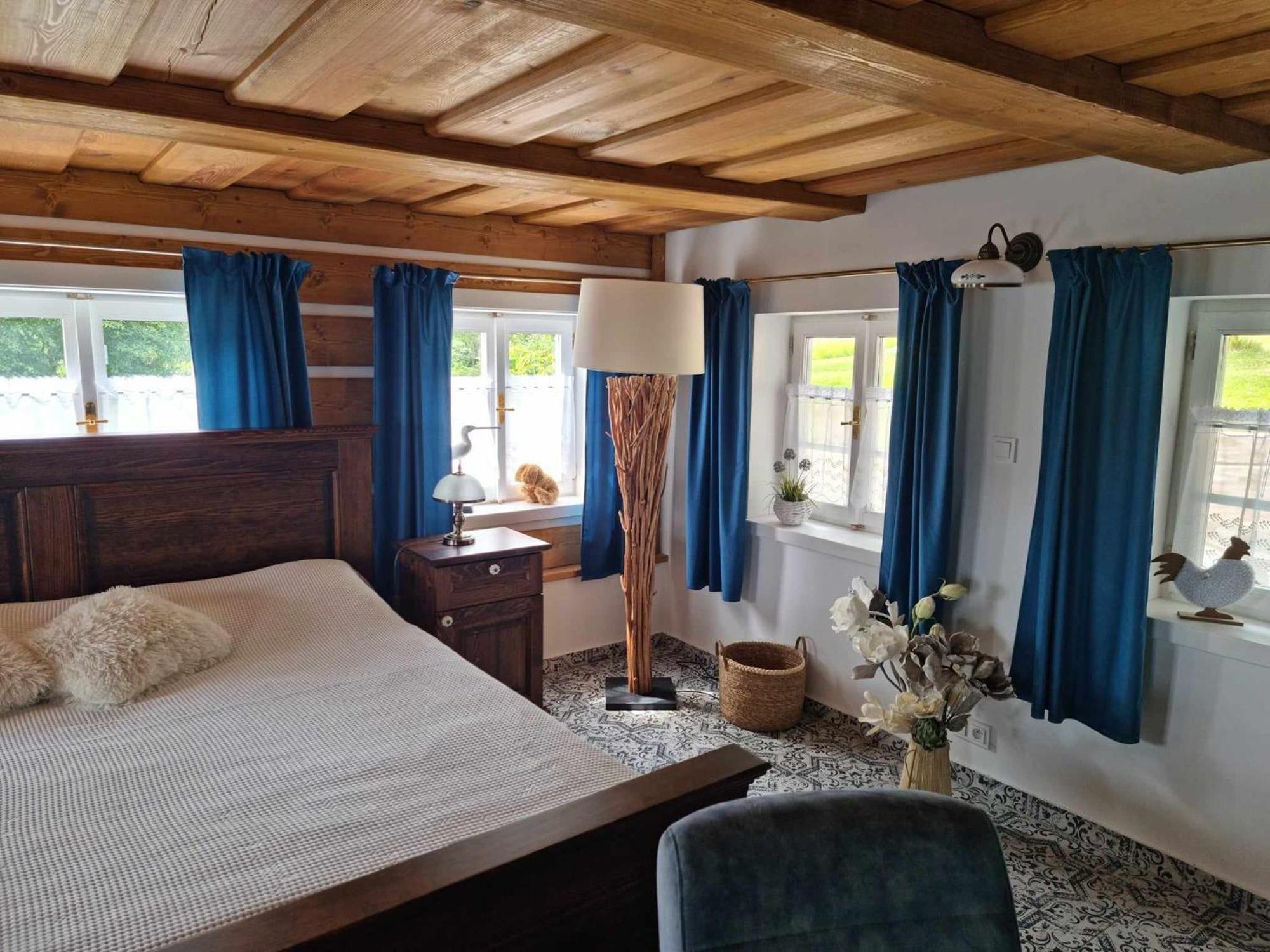 Luxusni Apartman S Krbem - Kunraticke Svycarsko Kunratice  Экстерьер фото